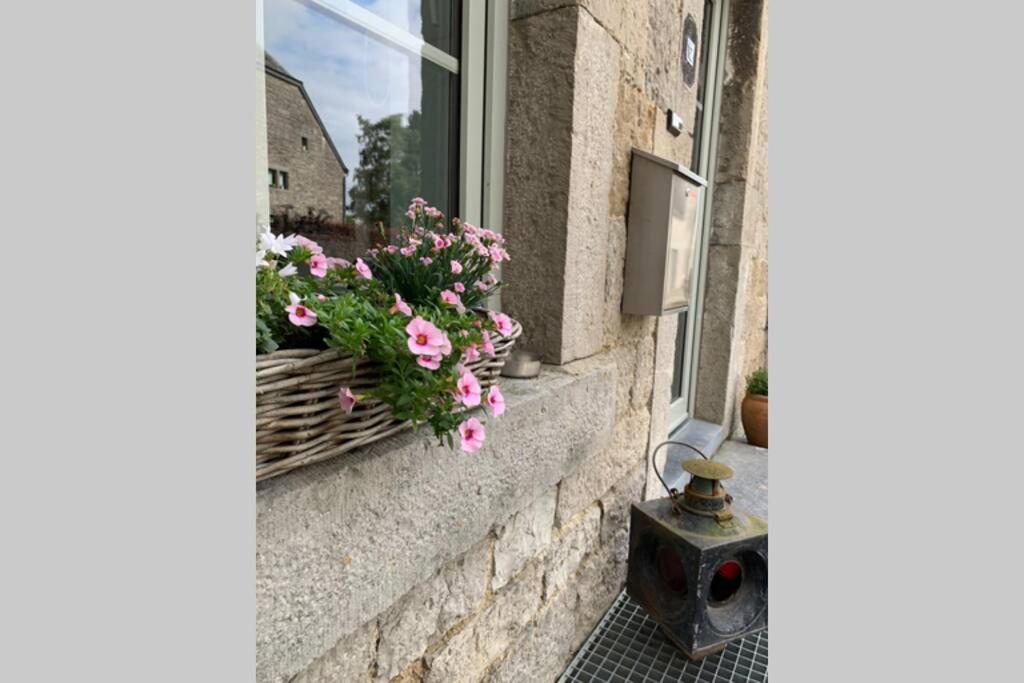 Au Bord Du Ny Villa โอตง ภายนอก รูปภาพ